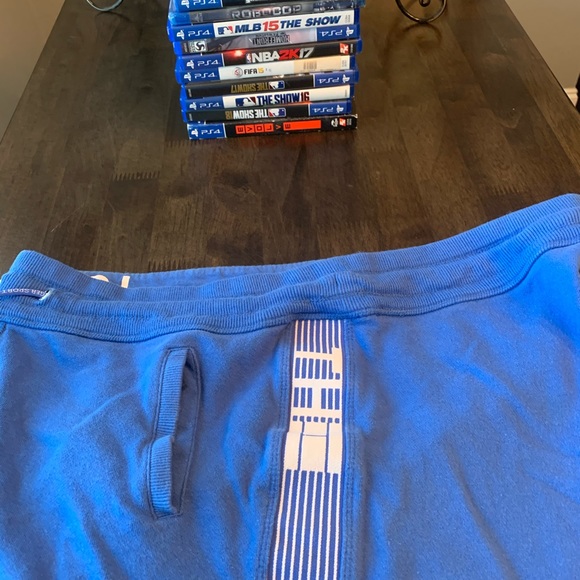 Vintage Tommy Hilfiger Shorts - Picture 5 of 5